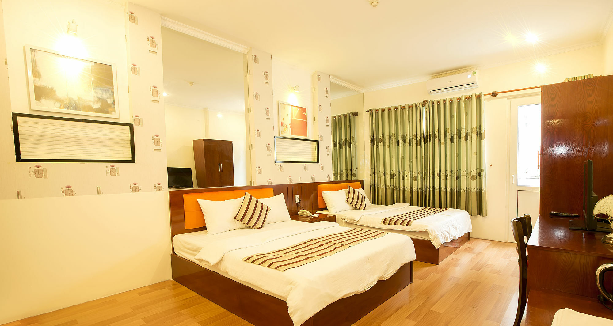 Saigon Crystal Hotel Ho Si Minh-város Kültér fotó